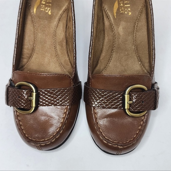 Aerosoles Heel Rest / Brown Leather 007 - Picture 9 of 11